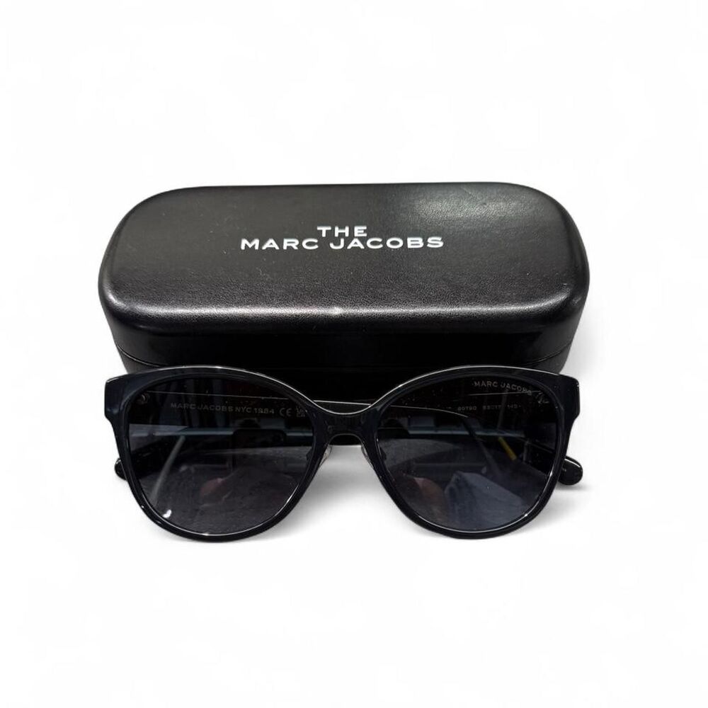 The Marc Jacobs Women's Black Cat Eye Sunglasses Brand New